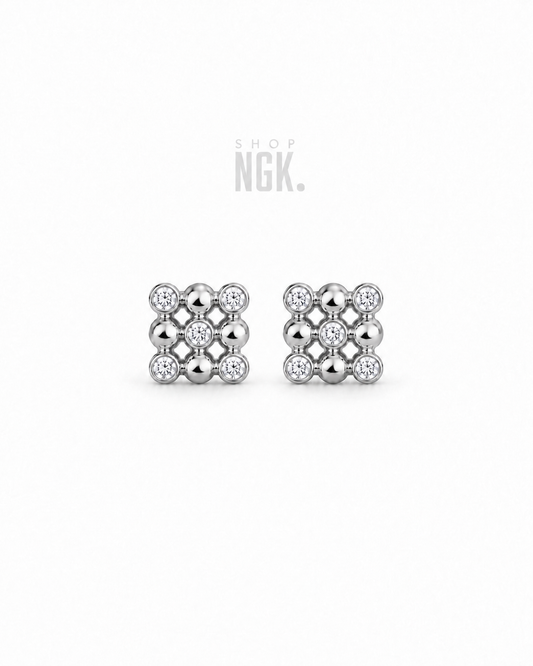 BUBBLE CUBE STUDS